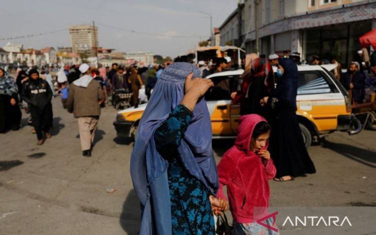 Pakistan Ajak Dunia Lindungi Hak Perempuan Afghanistan