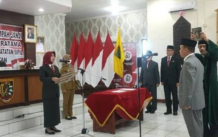 Pj Bupati Barito Selatan Ingatkan Kepala SOPD Terus Pacu Kinerja ASN