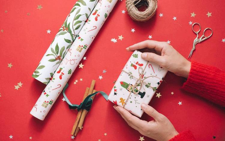 Ide Hadiah Natal dan Tahun Baru untuk Para Pejuang "LDR"