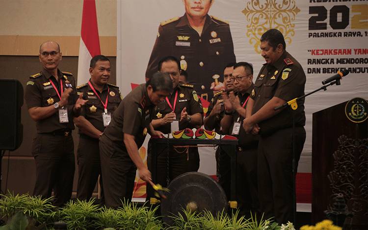 Kajati Kalteng Gelar Rapat Kerja Daerah 2022 Bahas Ini