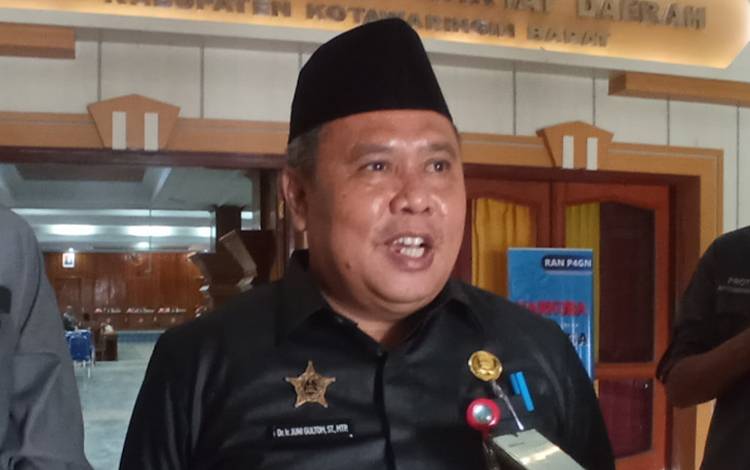 Plt Sekda Apresiasi DPRD Kobar Selesaikan Pembahasan Beberapa Perda