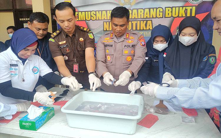 Narkoba Bernilai Ratusan Juta Dimusnahkan Polres Kotim