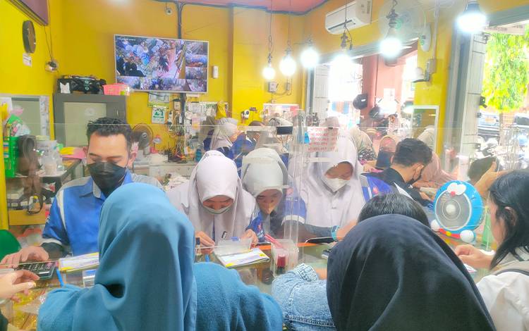 Harga Emas di Sampit Alami Kenaikan Jelang Natal dan Tahun Baru