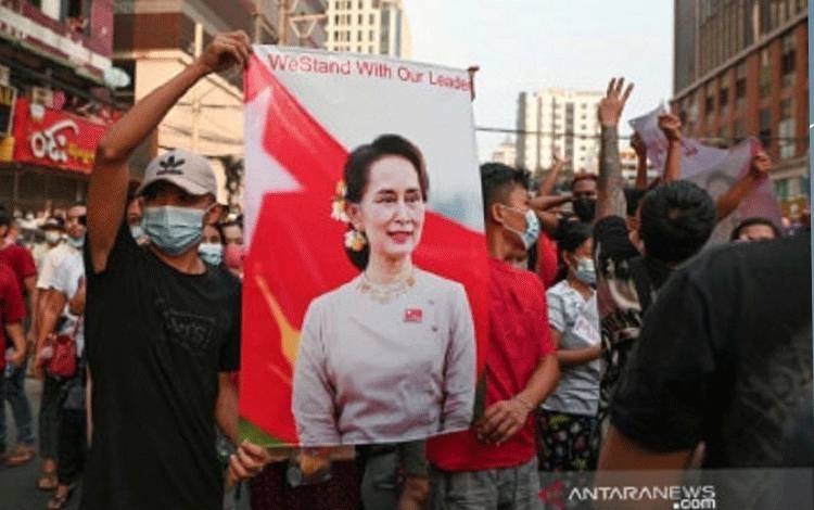 PBB Keluarkan Resolusi Desak Myanmar Bebaskan Suu Kyi