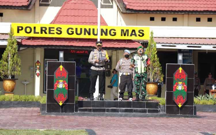 Kapolres Gunung Mas Pimpin Apel Gelar Pasukan Operasi Lilin Telabang