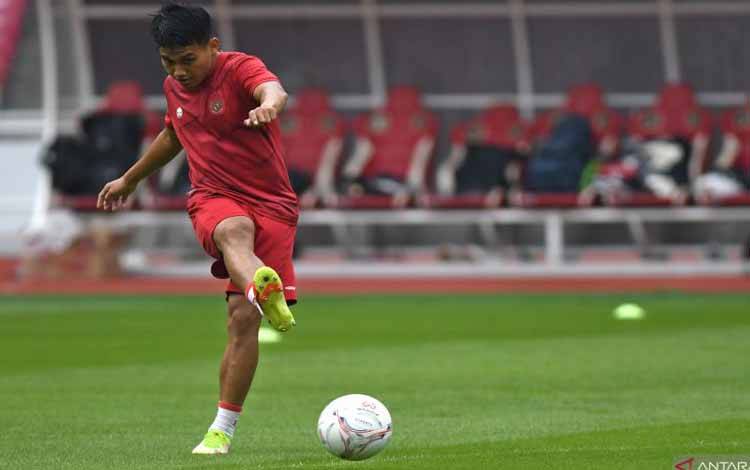 Gol Egy-Witan Bawa Indonesia Ungguli Kamboja 2-1 pada Babak Pertama