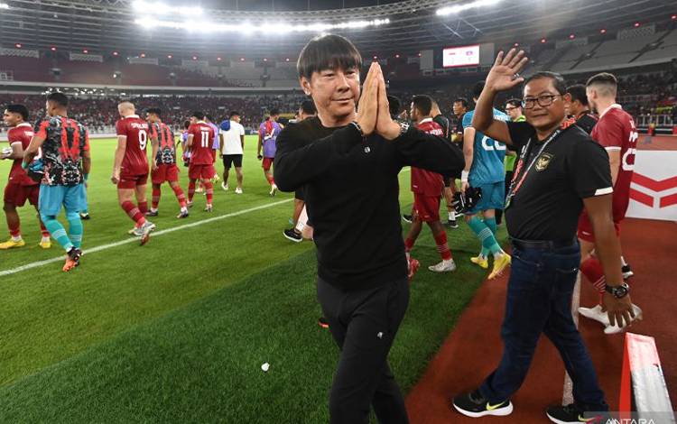 Shin Apresiasi Dukungan Presiden-suporter pada Laga SUGBK Perdananya