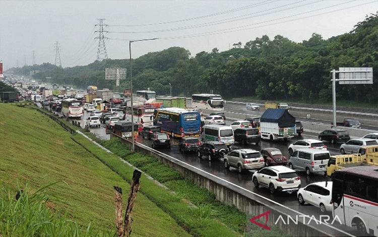Kemenhub Catat 3,9 Juta Lebih Penumpang Bepergian Jelang Natal