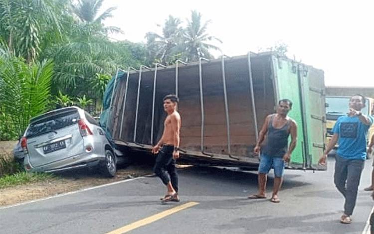 Begini Hasil Olah TKP Kecelakaan Libatkan 4 Kendaraan di Desa Kupang Baru