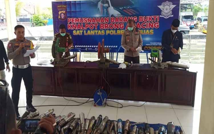 Anggota DPRD Kapuas Ini Dukung Satlantas Sita dan Musnahkan Knalpot Brong Hasil Penindakan