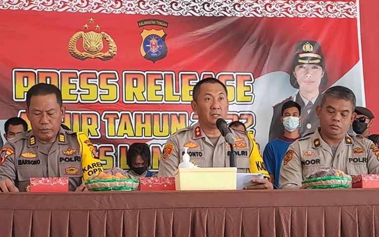 Polres Lamandau Gelar Rilis Akhir Tahun 2022