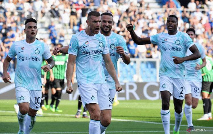Gol Tunggal Edin Dzeko Bantu Inter Milan Kalahkan Napoli 1-0