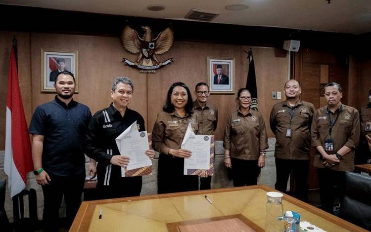 Kemenparekraf Kembali Bekerjasama dengan Grab Indonesia Tahun Ini
