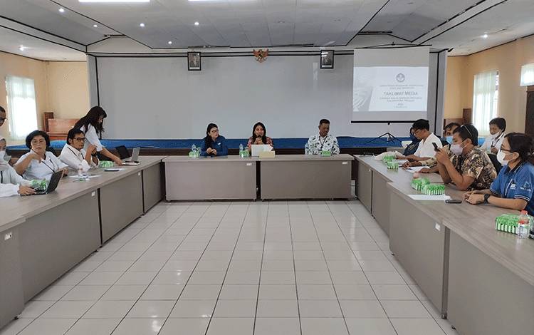 Balai Bahasa Gelar Taklimat Capaian Kinerja 2022