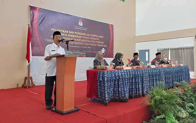 Ini Harapan Wabup Kapuas kepada Anggota PPK Baru Dilantik