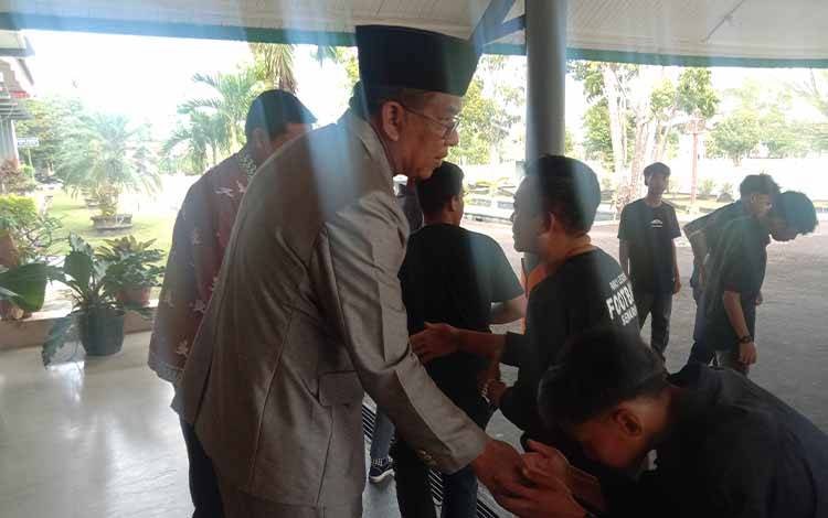 Wabup Sukamara Harapkan Tim Sepak Bola Piala Suratin Promosikan Pariwisata