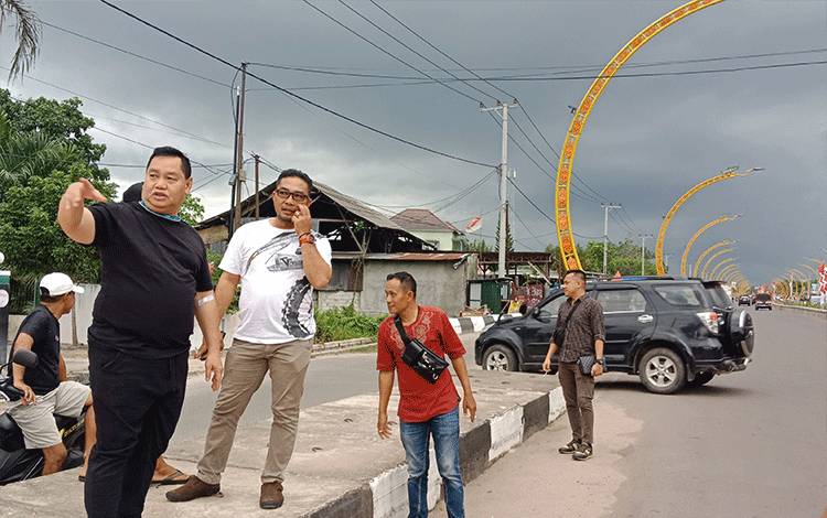 Bupati Kotim Pantau Persiapan Hasupa Hasundau di Terowongan Nur Mentaya
