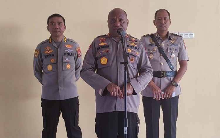 Tiga Anggota Polri Terluka saat Baku Tembak dengan KKB