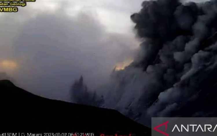 BKSDA Sumbar Segera Evakuasi Pendaki di Gunung Marapi