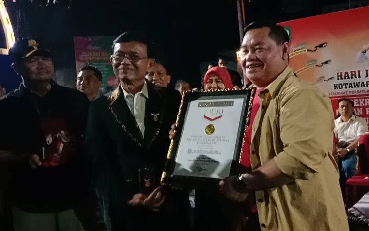 Bupati Kotim Terkejut Terowongan Nur Mentaya Pecahkan Rekor MURI