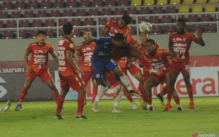 Pelatih Bali United Minta Semua Pemain Bantu Wellington Cepat Adaptasi