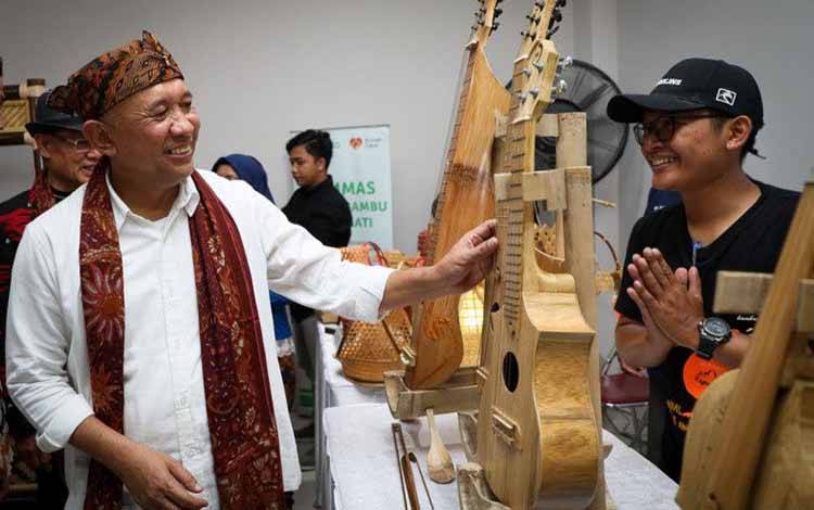 MenkopUKM Minta Creative Center Majalengka Lahirkan Entrepreneur Baru