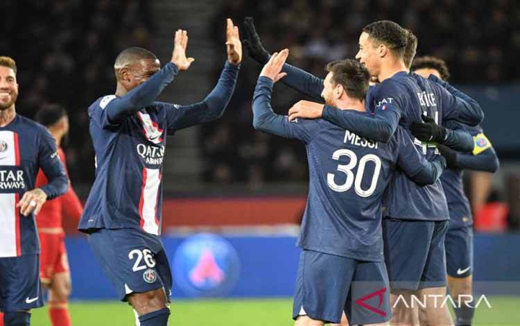 Paris Saint-Germain Menang 2-0 atas Angers