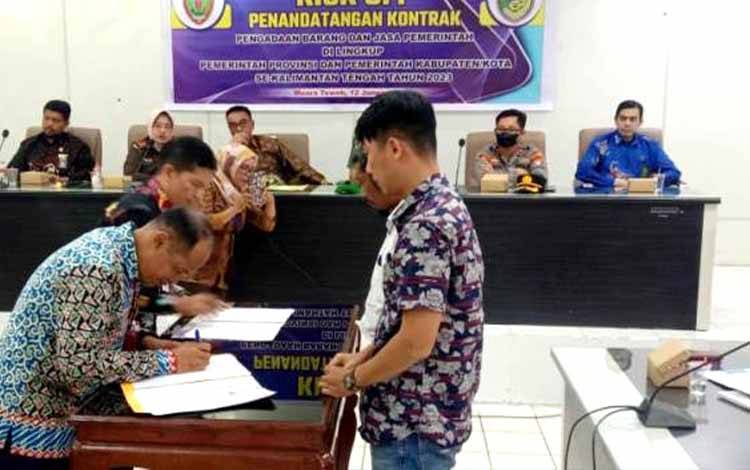 Pemkab Barito Utara Ikuti Kick Off Penandatanganan Kontrak Barang dan Jasa
