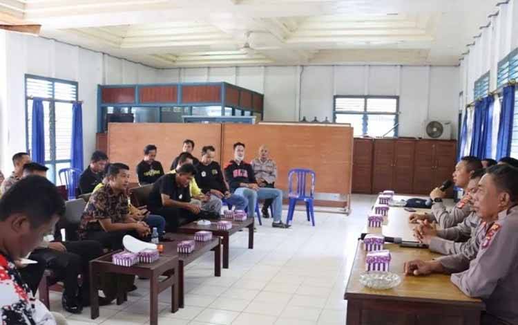 Jajaran Polres Kapuas Silaturahmi ke IMI dan Komunitas Motor Trail Dengarkan Aspirasi