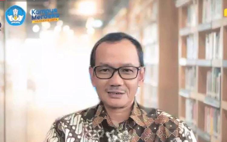 Kemendikbudristek: Tidak Boleh Ada Anak Tidak Kuliah Karena Ekonomi
