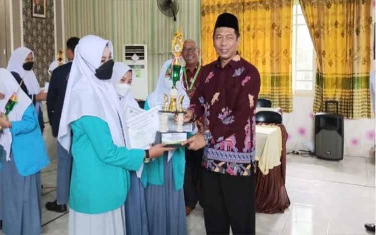 Kemenag Kapuas Gelar Lomba Debat Tingkat SMA, Ini Daftar Pemenangnya