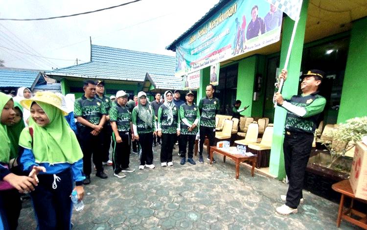 Peringati HAB ke 77, Kemenag Barito Utara Adakan Jalan Sehat Kerukunan