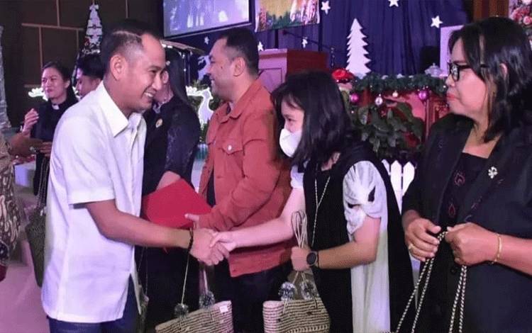 Wali Kota Palangka Raya Ajak ASN Jaga Falsafah Huma Betang