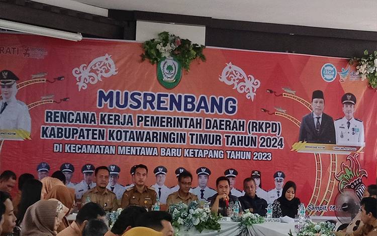 DPRD Kotim Sebut Sanksi Adat Pembuangan Sampah di MB Ketapang Sebuah Terobosan