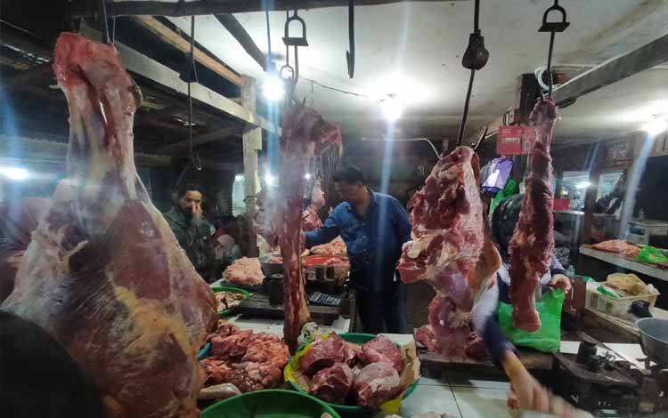 Pasokan Ternak ke Palangka Raya Terhambat, Harga Daging Melambung Tinggi