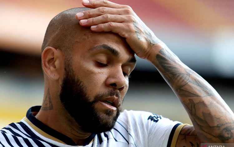Dani Alves Ditangkap Polisi Katalunya atas Tuduhan Pelecehan Seksual