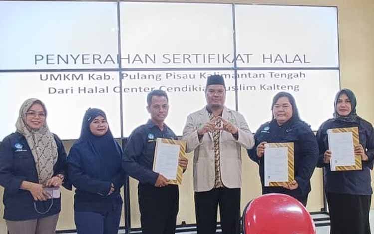UMKM di Lingkungan Sekolah di Pulang Pisau Terima Sertifikat Halal?