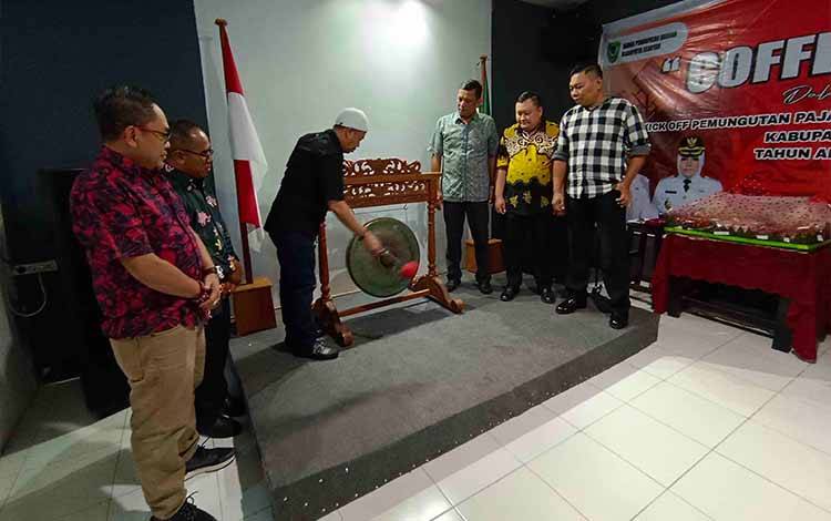 Bupati Seruyan Kick Off Pungutan Pajak dan Retribusi Daerah Tahun 2023
