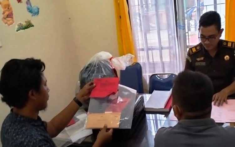 Pembuat dan Pengedar Uang Palsu Siap Diadili