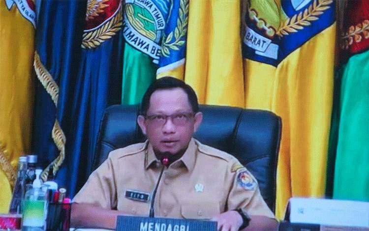 Mendagri Minta Pemerintah Daerah Pantau Lapangan Pastikan Inflasi Stabil