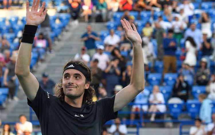 Tsitsipas Atur Pertemuan dengan Khachanov di Semifinal Australian Open
