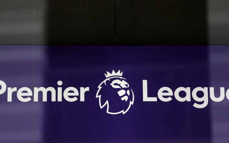 Southampton Kontrak Bek James Bree dari Luton