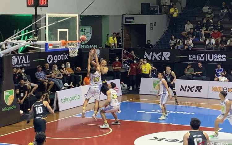 Anthony Johnson Cukup Puas Jalani Debut Bersama Dewa United di IBL