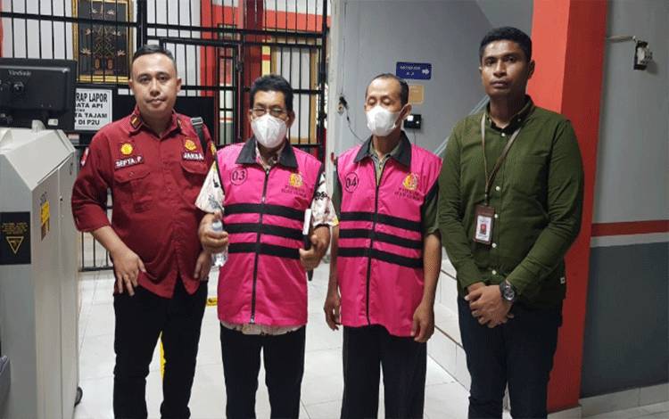 Kejari Katingan Tahan Mantan Kepala Dinas Pertanian dan Penyedia Mitra Tani Terlibat Korupsi