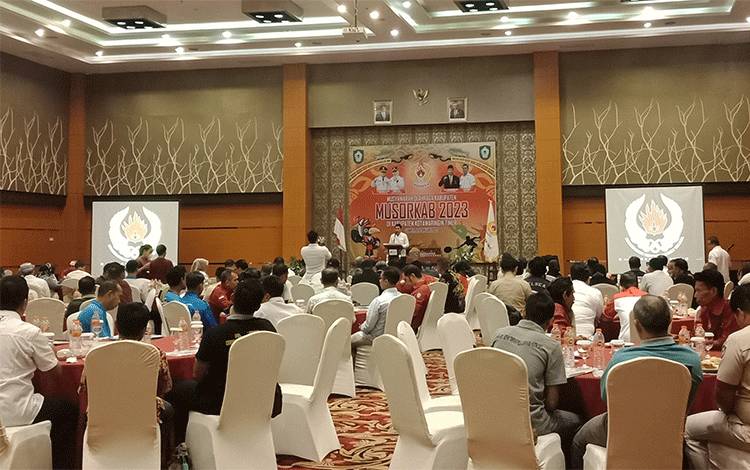 Ahyar Umar Kembali Terpilih Menjadi Ketua KONI Kotim 2023-2027