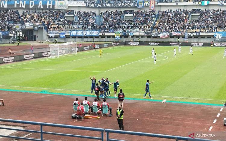 Dua Gol Ciro Alves ke Gawang PSS Bawa Persib Kembali Puncaki Klasemen