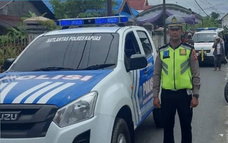 Bentuk Empati, Satlantas Polres Kapuas Kawal Ambulans Pengantar Jenazah