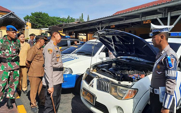 Gelar Operasi Keselamatan Tebalang 2023, Kapolres Kobar Tekankan Personel Jadi Contoh Masyarakat