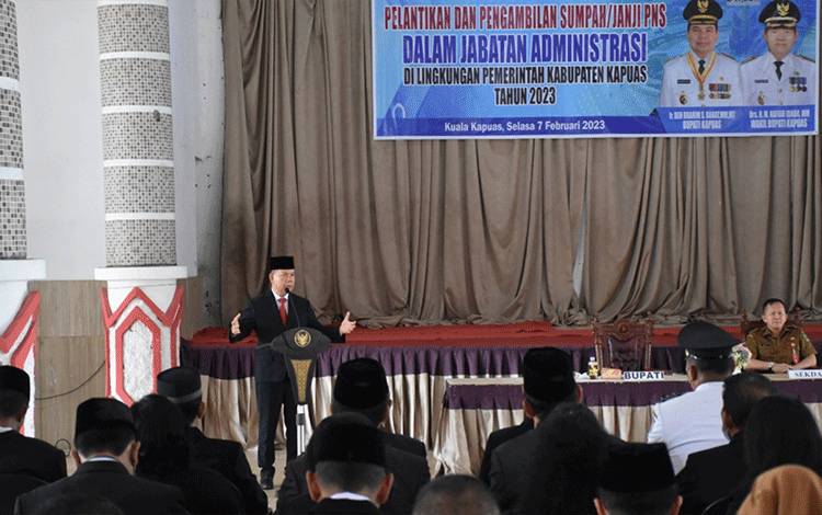 Ini Pesan Bupati Kapuas pada Pelantikan 48 Pejabat Administrasi