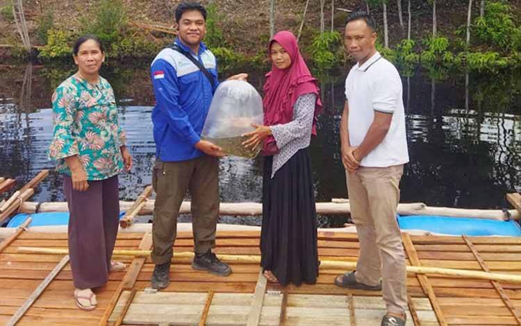 Unit Bisnis PT SSMS Tbk Tandatatangani Perjanjian Kerja Sama dengan LPHD Petak Puti
